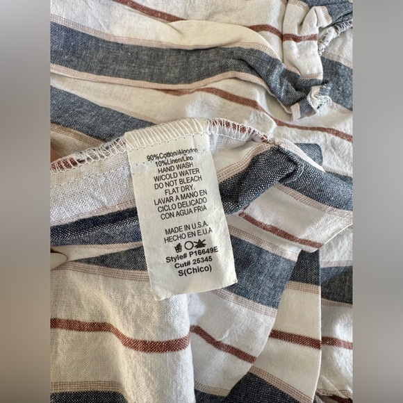 NWT shorts with vertical stripe pattern in white blue red 70s small large - Picture 6 of 6